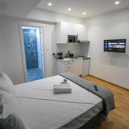 Hotel apartamentowy Joseph'spot Center Pafos